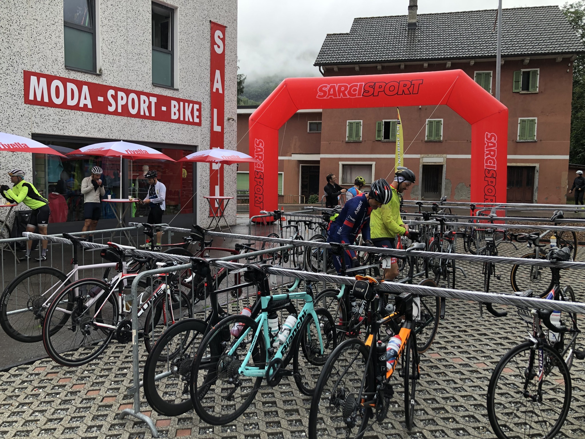 Arco Gonfiabile ad Aria Continua