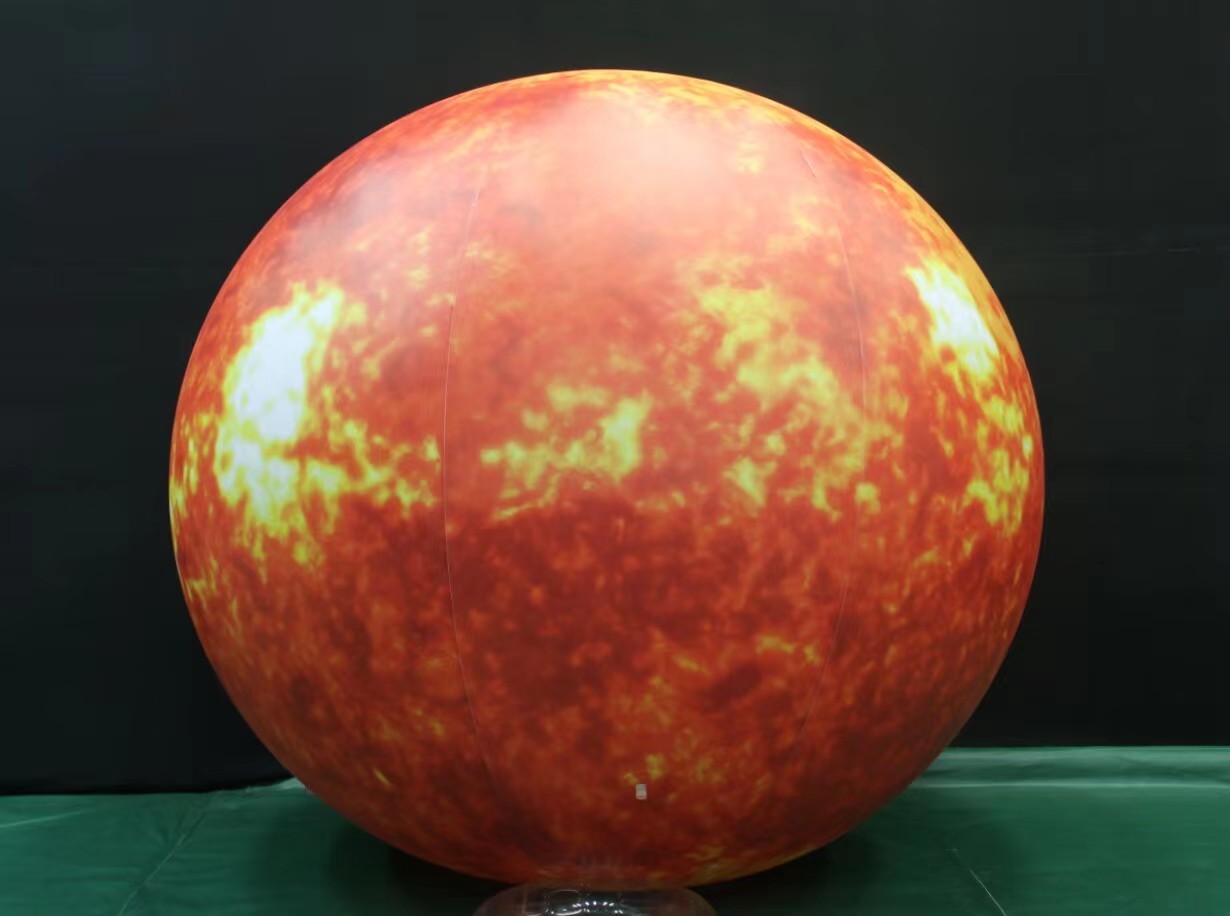 Luna Gonfiabile Gigante Illuminata