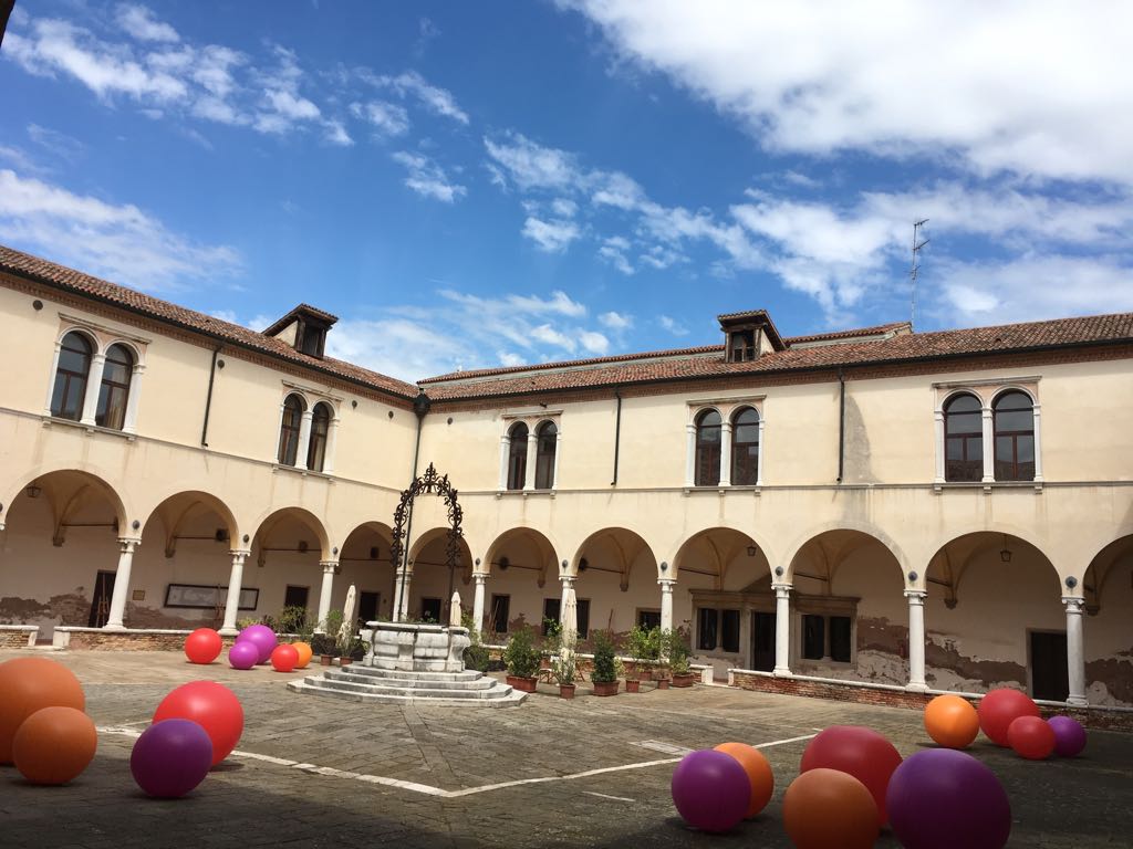 Sfera Gigante Pubblicitaria Personalizzata